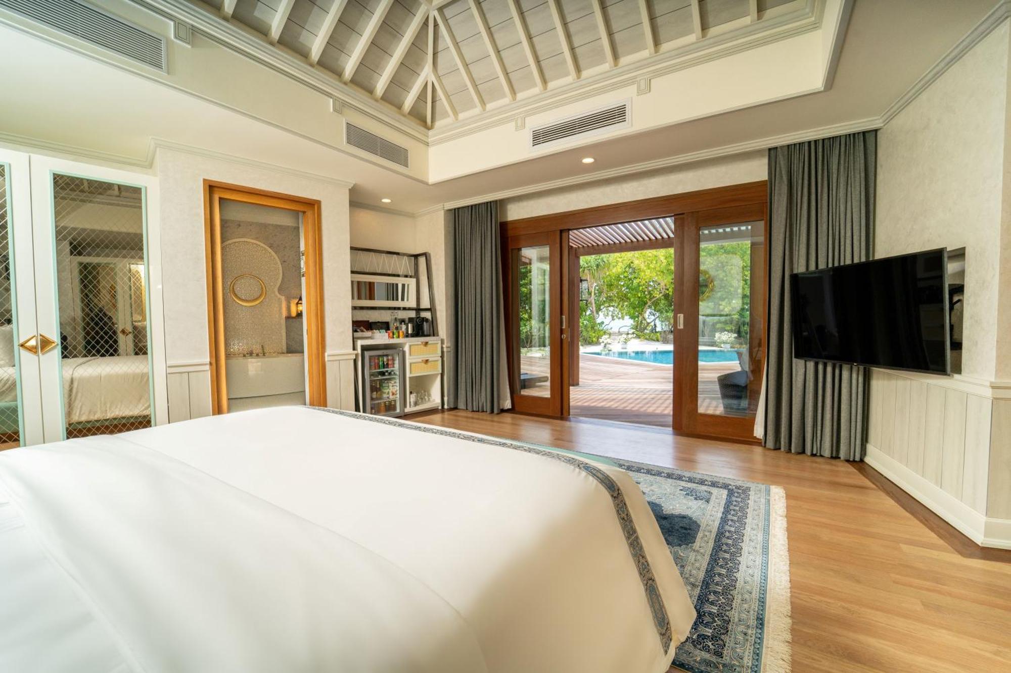 Hideaway Beach Resort & Spa Dhidhdhoo  Dış mekan fotoğraf